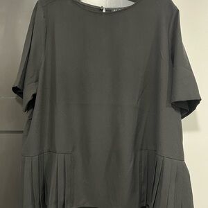 Eloquii Black Women's Top size 16